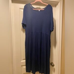 DB Moon, 3XL navy dress with pockets.